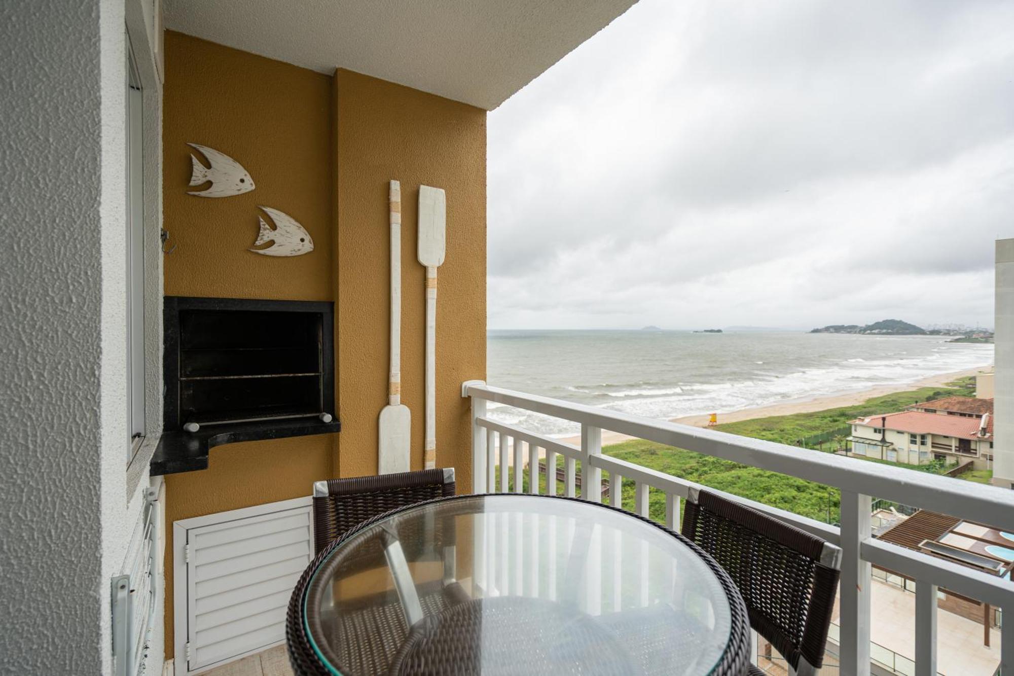 Apto Completo Com Vista Mar Pe Na Areia Em Em Com Spa, Piscina, Quadra De Futebol, Sala De Jogos, Brinquedoteca, Complexo Com Diversos Comercios Apartment Barra Velha (Santa Catarina)