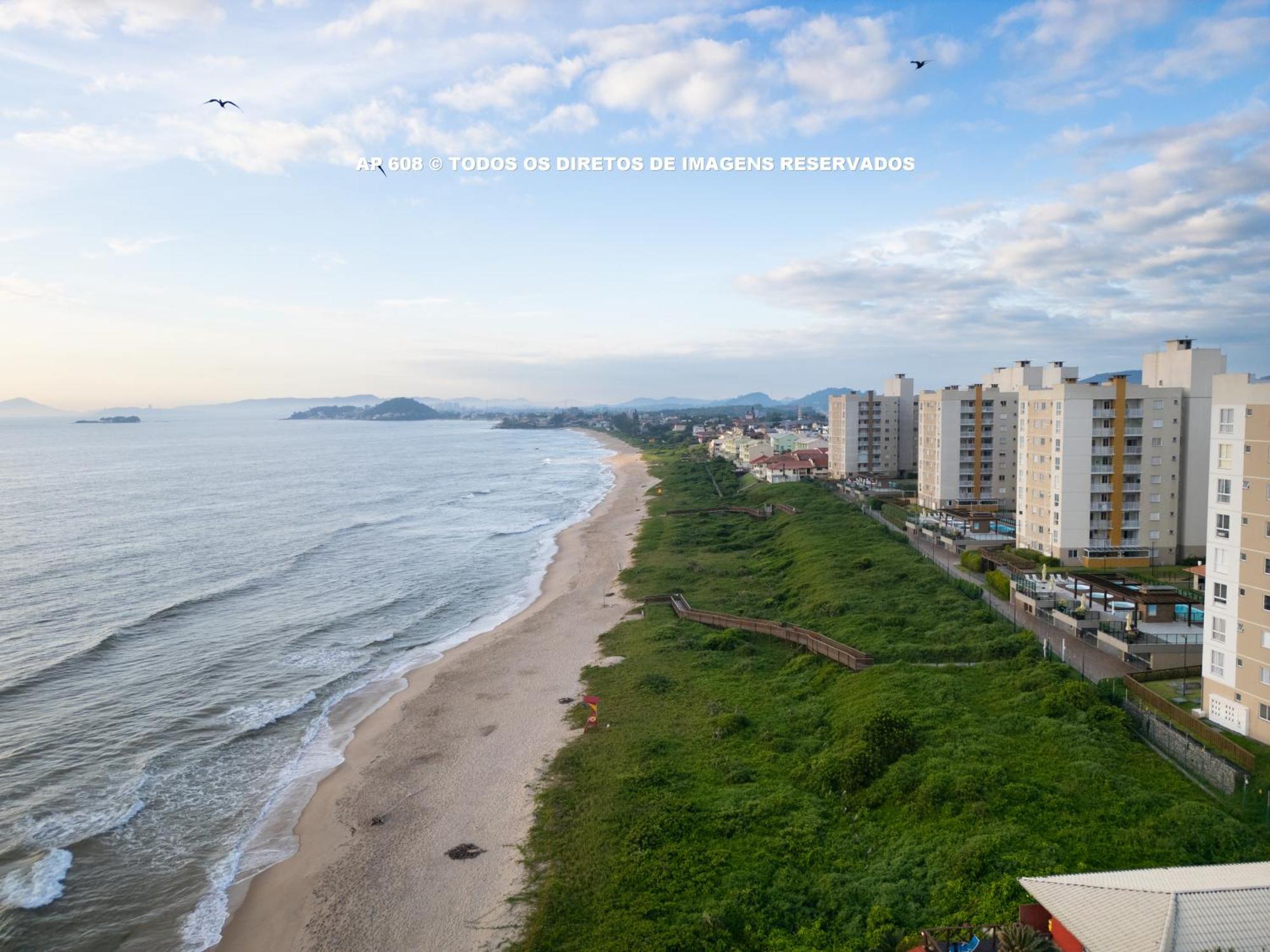 Apto Completo Com Vista Mar Pe Na Areia Em Barra Velha Em Com Spa, Piscina, Quadra De Futebol, Sala De Jogos, Brinquedoteca, Complexo Com Diversos Comercios Apartment Barra Velha (Santa Catarina)