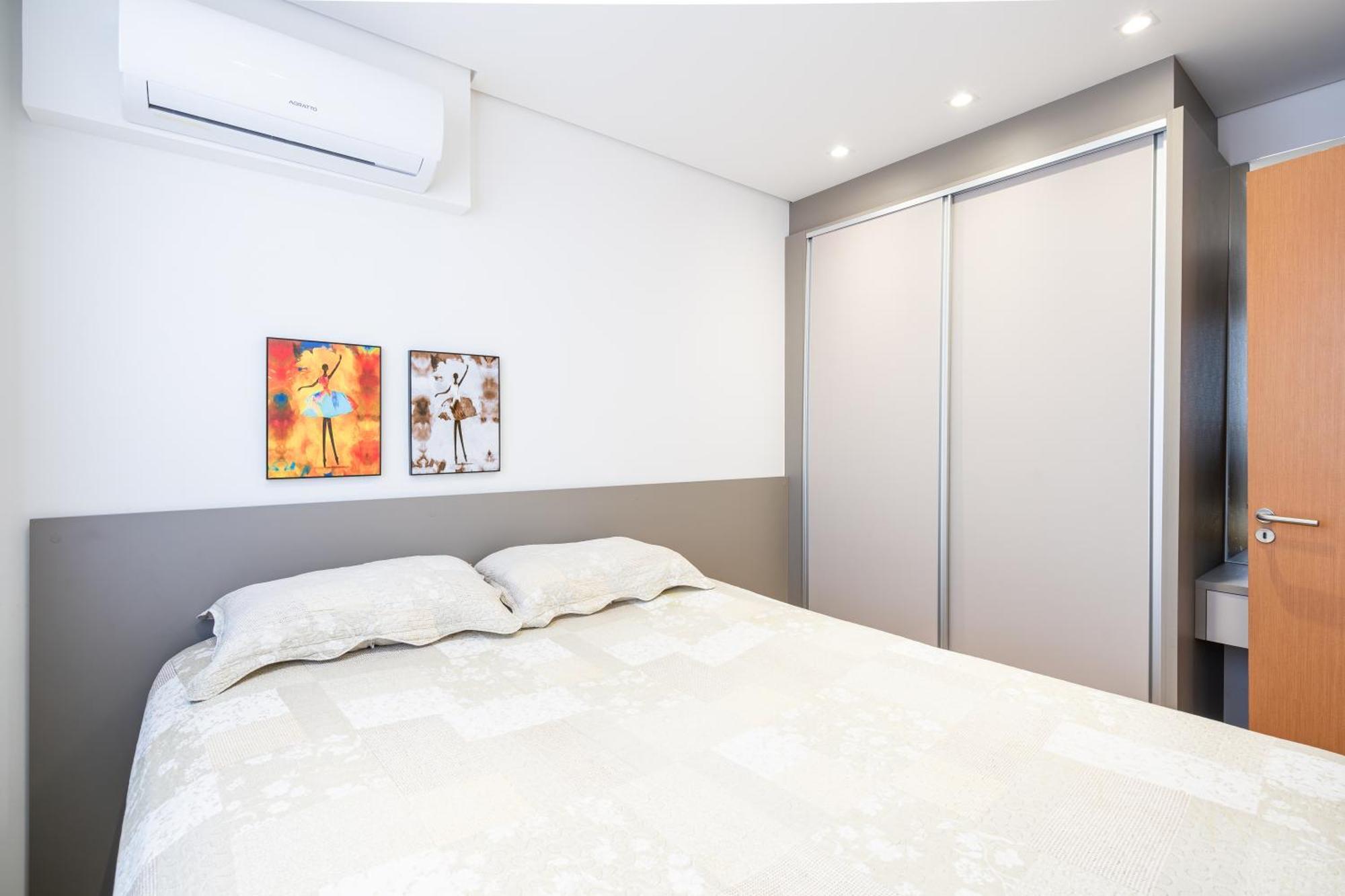 Apto Completo Com Vista Mar Pe Na Areia Em Barra Velha Em Com Spa, Piscina, Quadra De Futebol, Sala De Jogos, Brinquedoteca, Complexo Com Diversos Comercios Apartment *