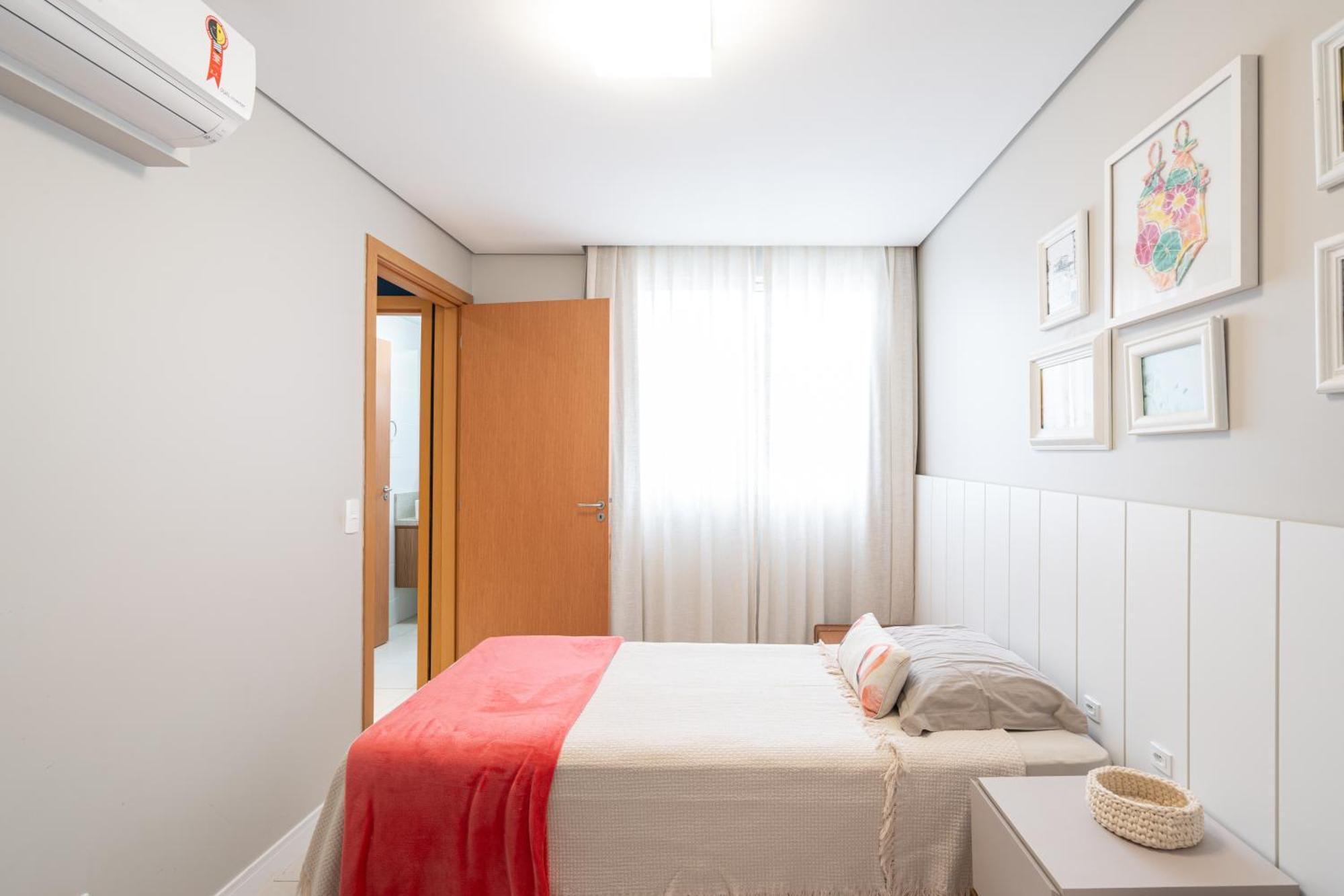 Apto Completo Com Vista Mar Pe Na Areia Em Barra Velha Em Com Spa, Piscina, Quadra De Futebol, Sala De Jogos, Brinquedoteca, Complexo Com Diversos Comercios *